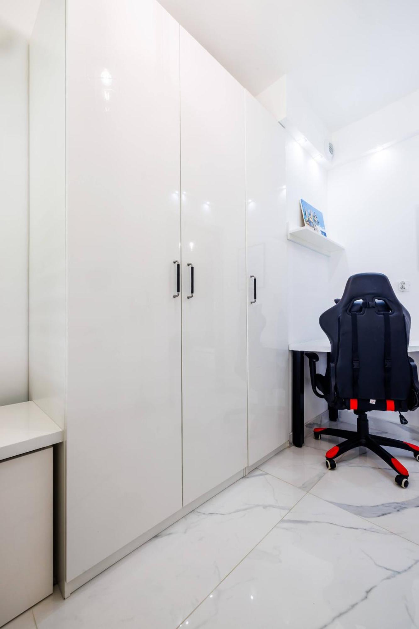 Luxury Apartment With Spa Bath- City Centre, Free Parking Rzeszów Extérieur photo