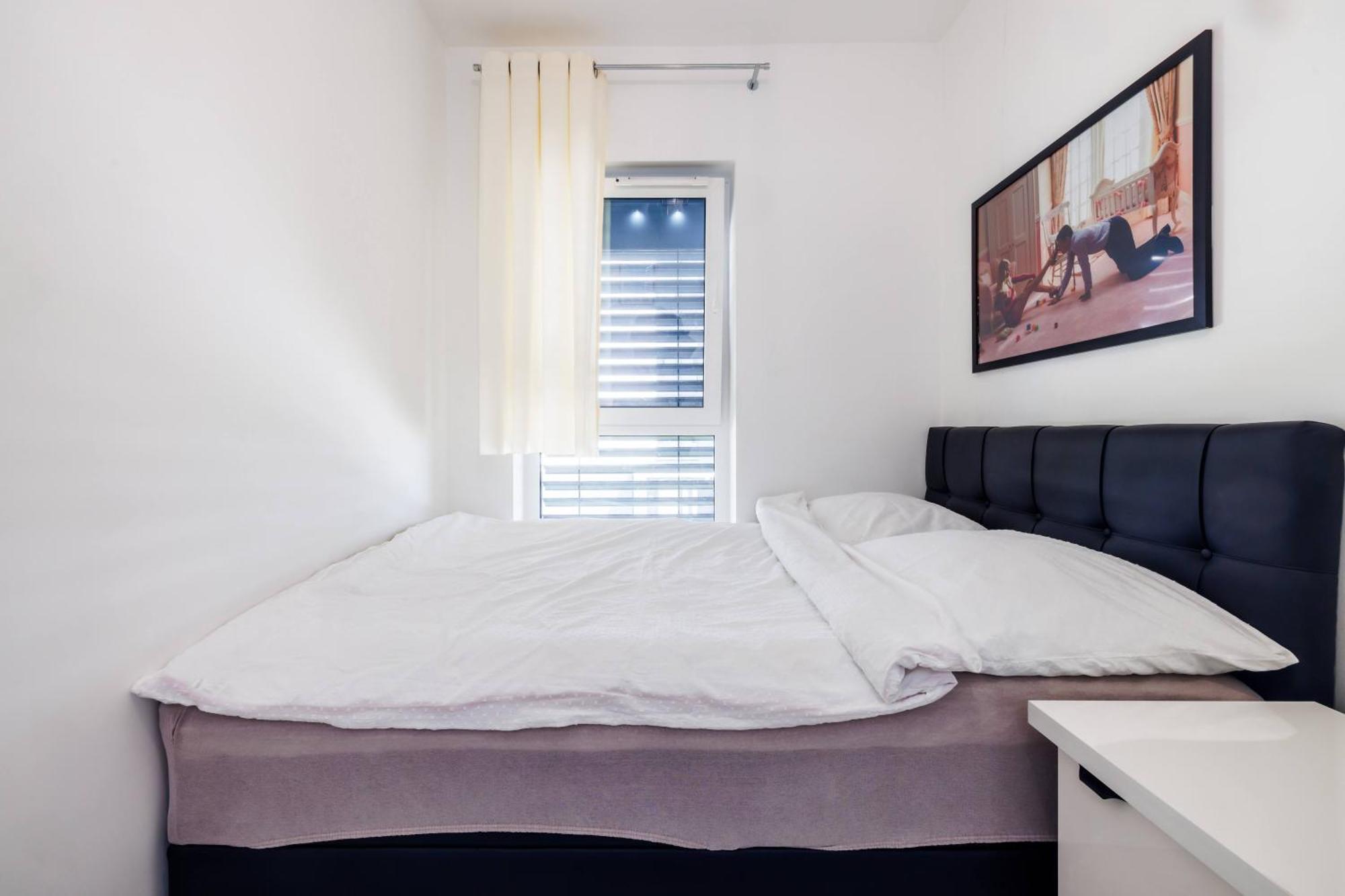 Luxury Apartment With Spa Bath- City Centre, Free Parking Rzeszów Extérieur photo