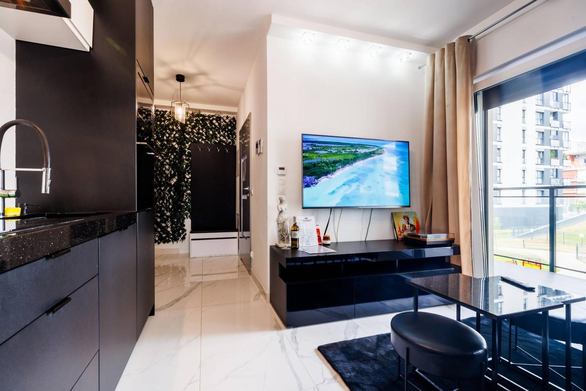 Luxury Apartment With Spa Bath- City Centre, Free Parking Rzeszów Extérieur photo